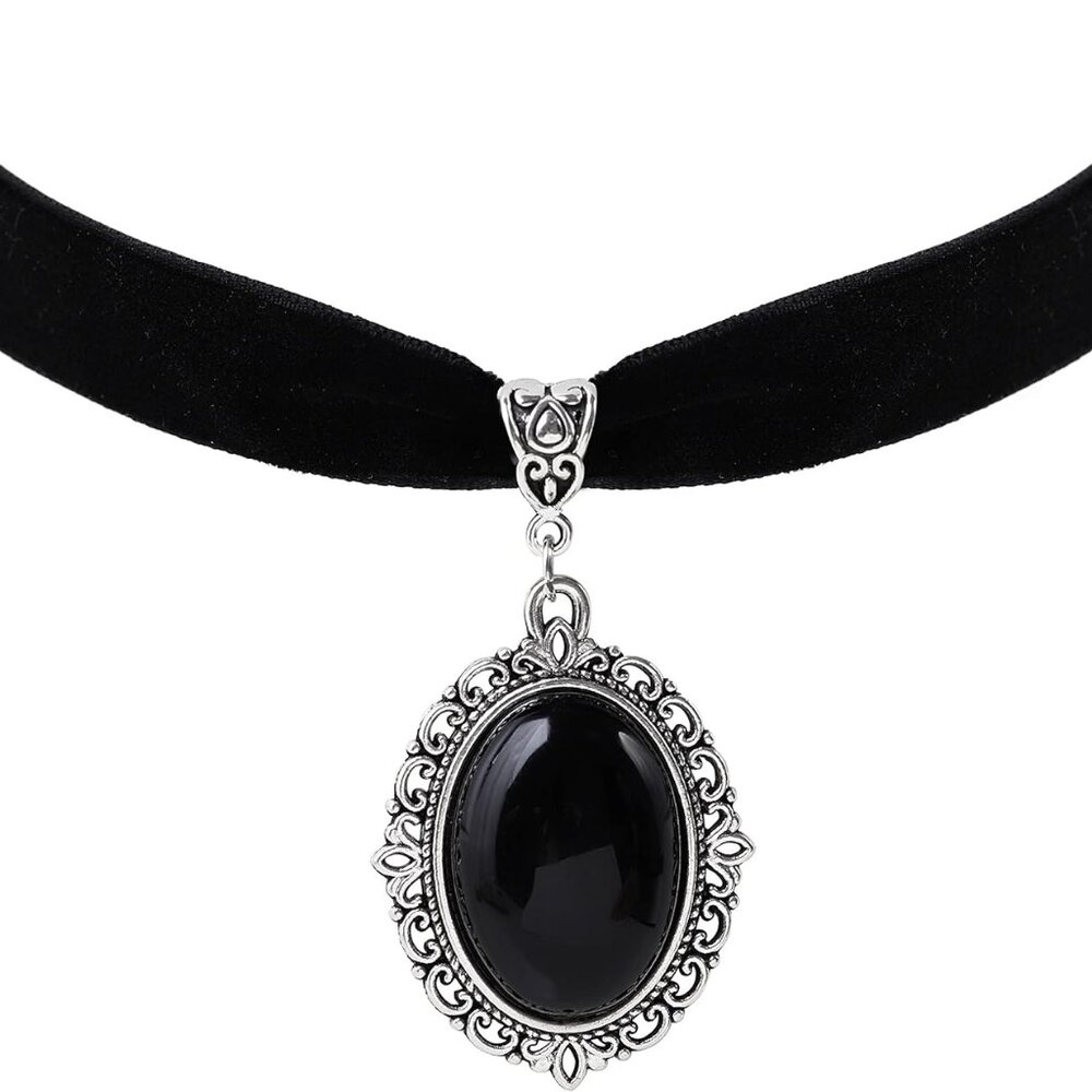 Black Velvet Victorian Choker Gothic Necklace Costume Jewelry for Women